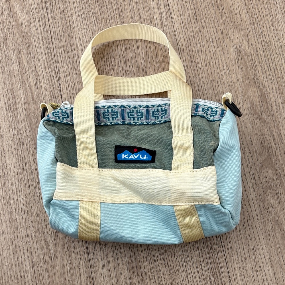 KAVU Mini Bag in Green and Cream with Blue Accents